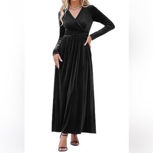 Chic Black Velvet Long Sleeve Dress